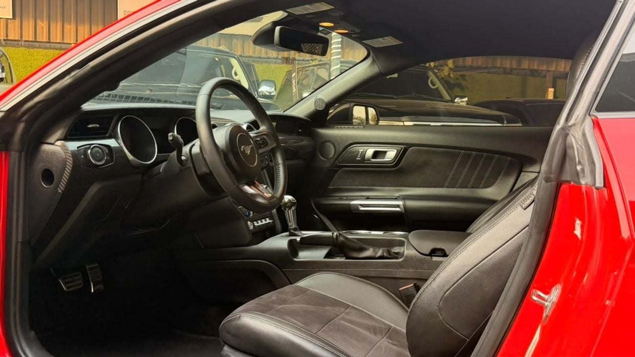 Ford Mustang GT PREMIUM
