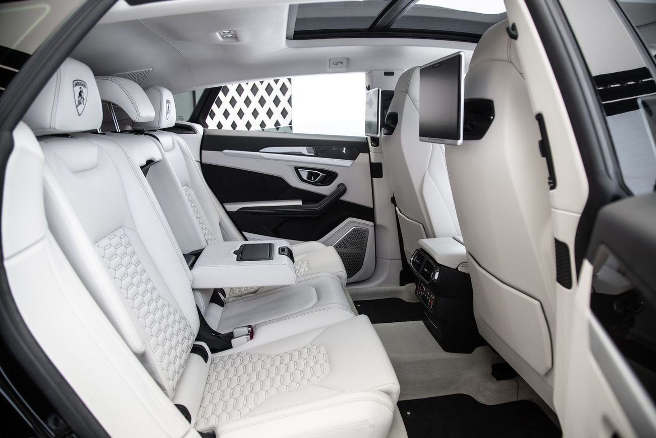 Lamborghini Urus Std