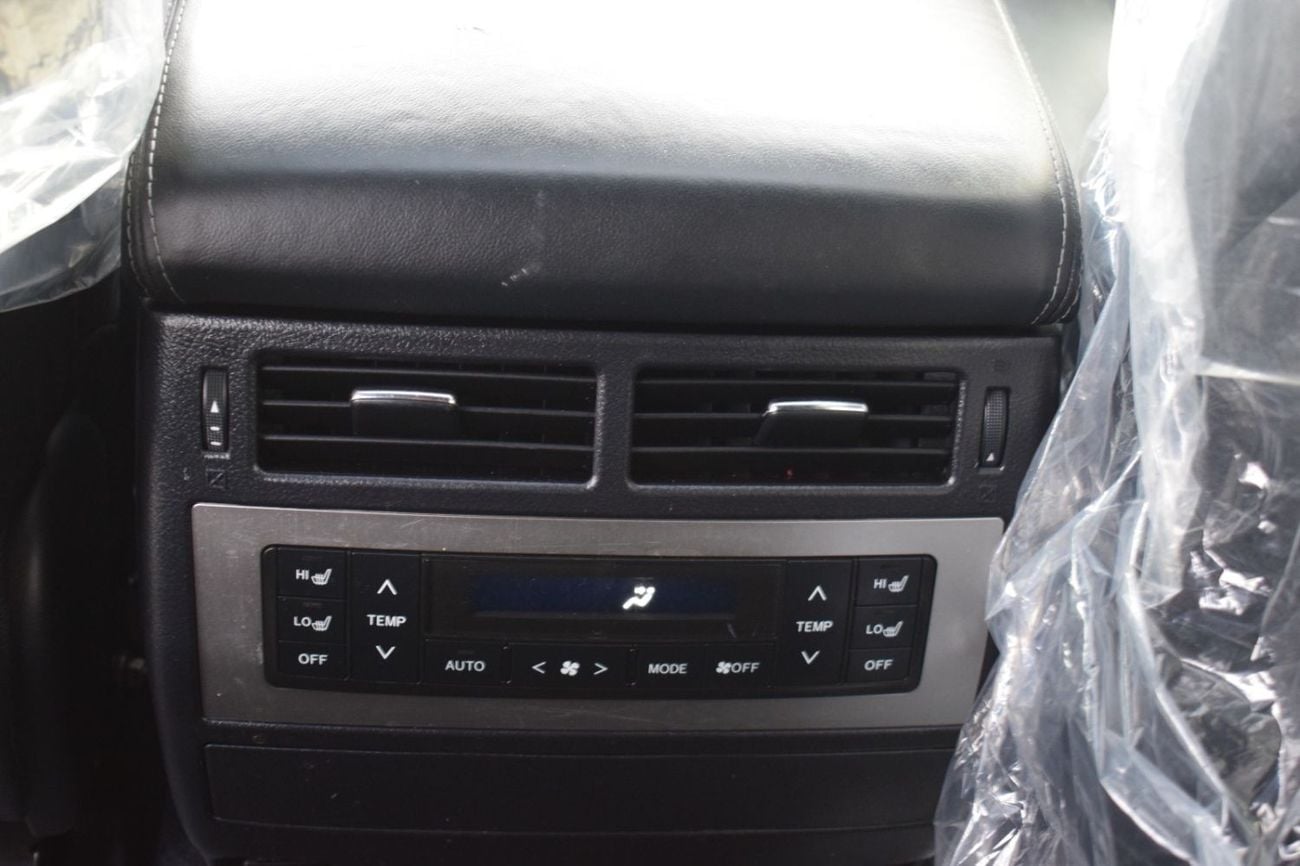 Toyota Land Cruiser 2018 TOYOTA LAND CRUISER  VX V8