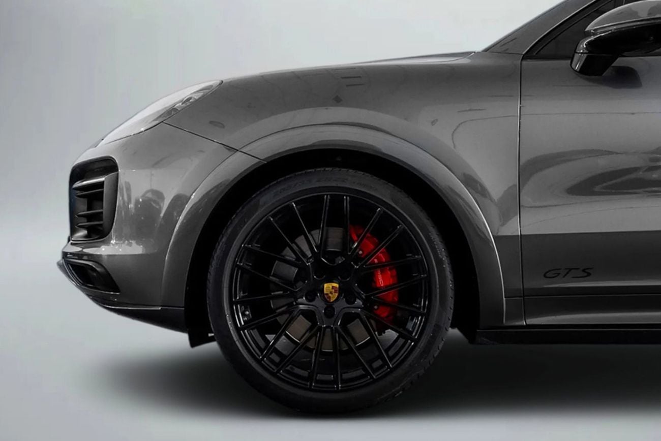 بورش كايان GTS Coupe