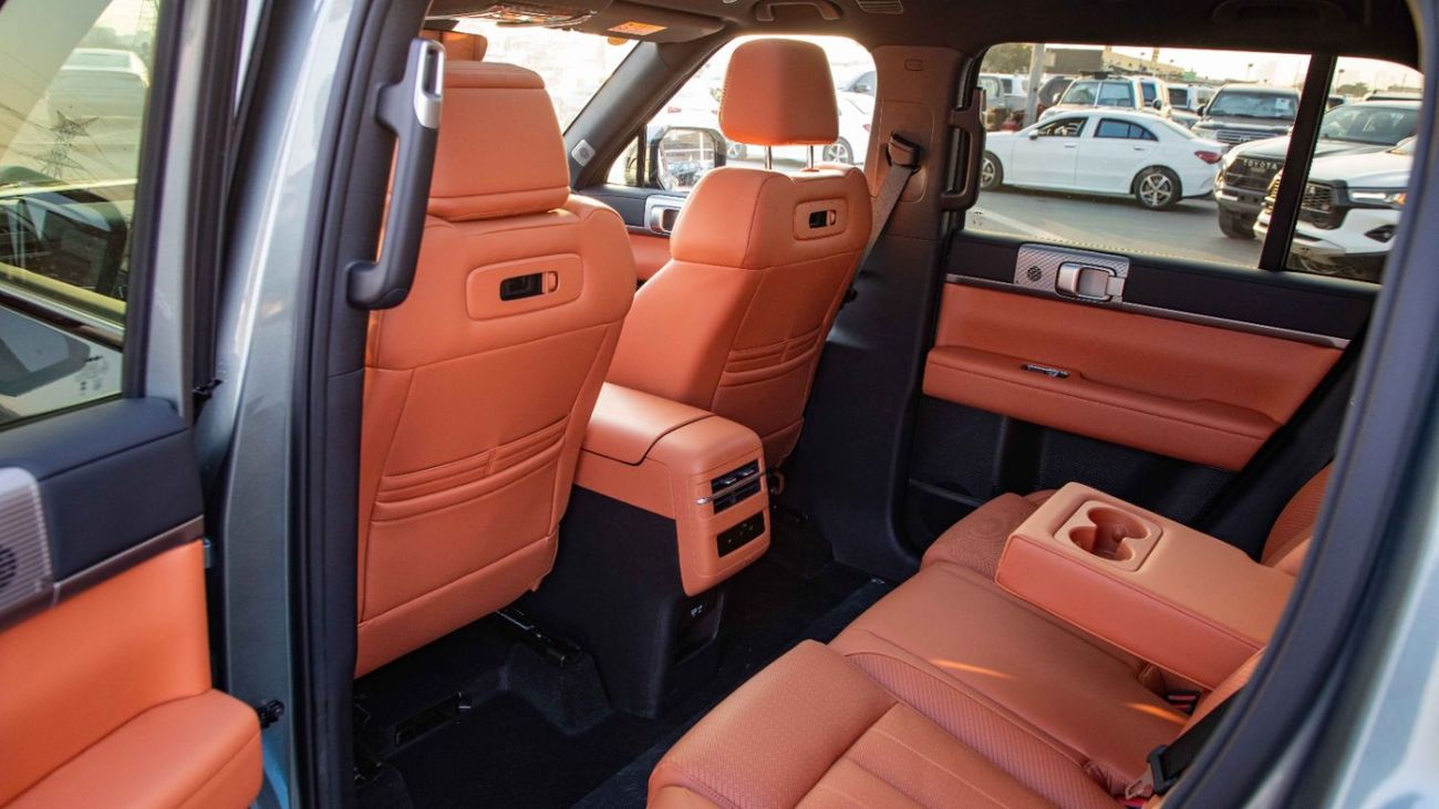 بي واي دي ليوبارد تيتانيوم 7 DM-i 190KM 4WD ULTRA EDITION | 2025 | Ready Stock Limited QTY | For Local Registration +10%