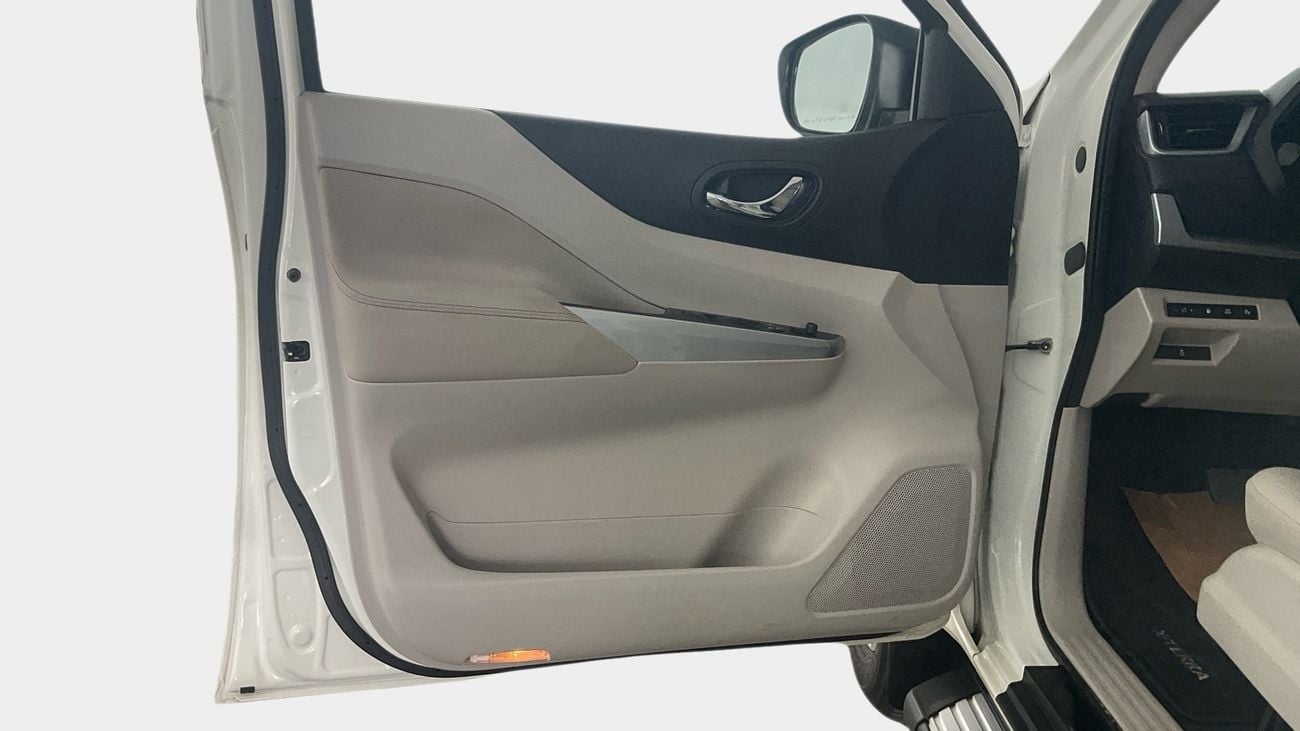 Nissan XTerra Titanium 2.5L RWD Titanium | Guaranteed Warranty | 0 Down Payment