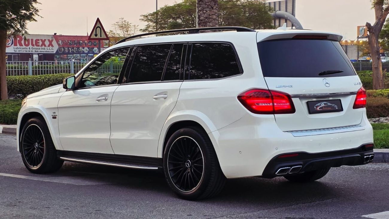 Mercedes-Benz GLS 63 GLS 63 AMG 2016 GCC FULL OPTION SPECIAL OPTIONS WITH CARBON FIBER 2KEY  VERY CLEAN