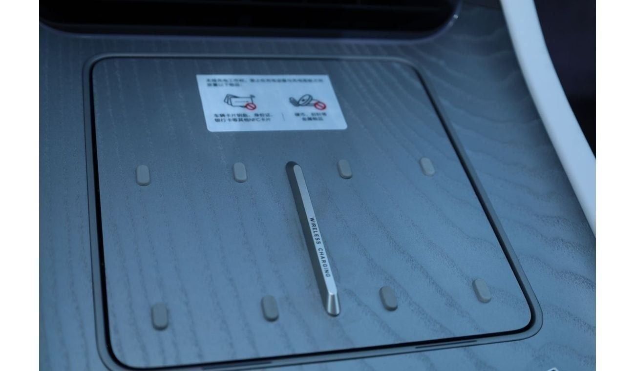 Avatr 12 AVATAR12_2024_FULL_OPTIONS_700KM