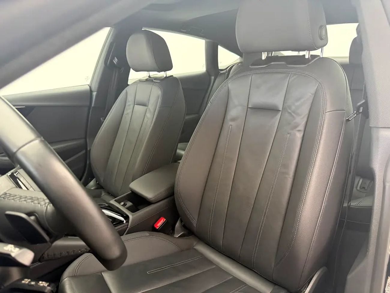 Audi A5 40 TFSI Sport 2.0L 40 TFSI | GCC specs | Low Mileage | Sportback | Clean Condition