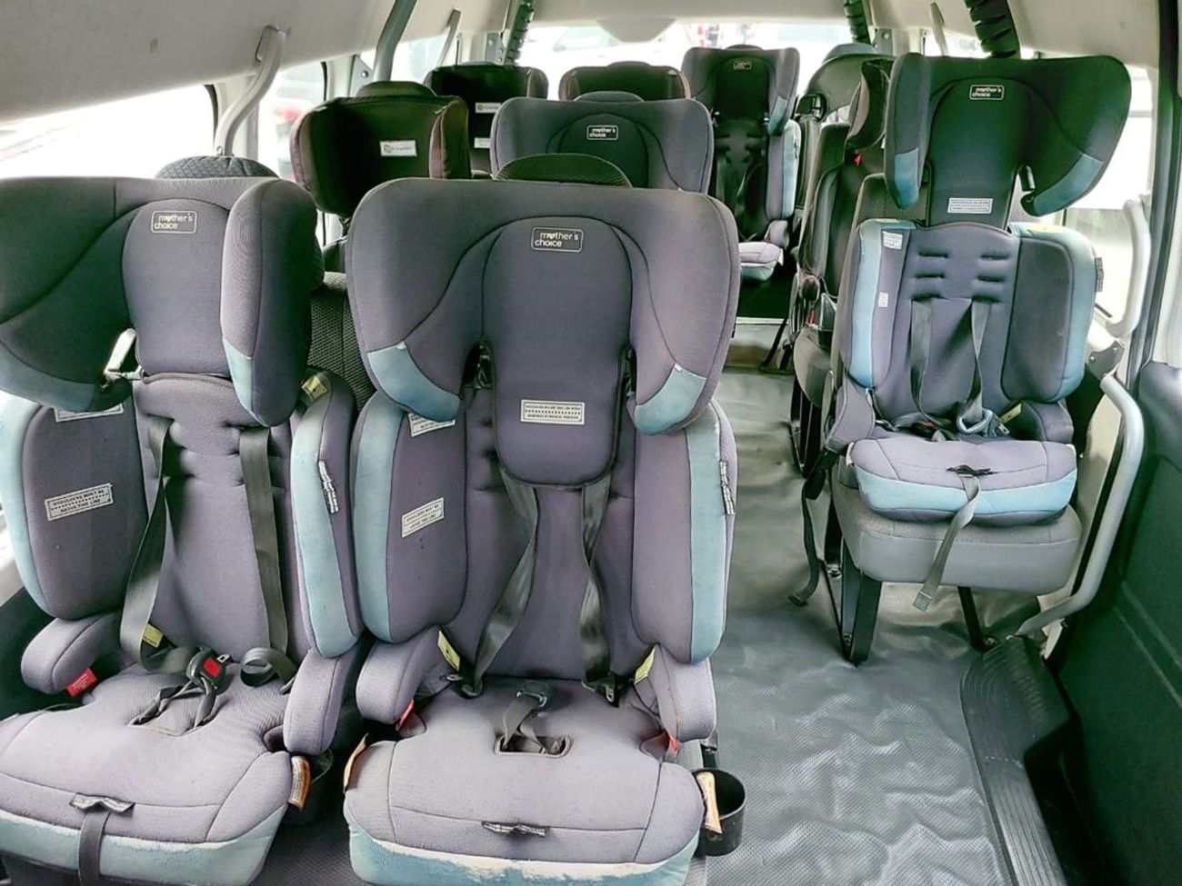 تويوتا هاياس TOYOTA HIACE COMMUTER VAN RHD 2012 MODEL 3.0 L DIESEL AUTOMATIC(PM14430)