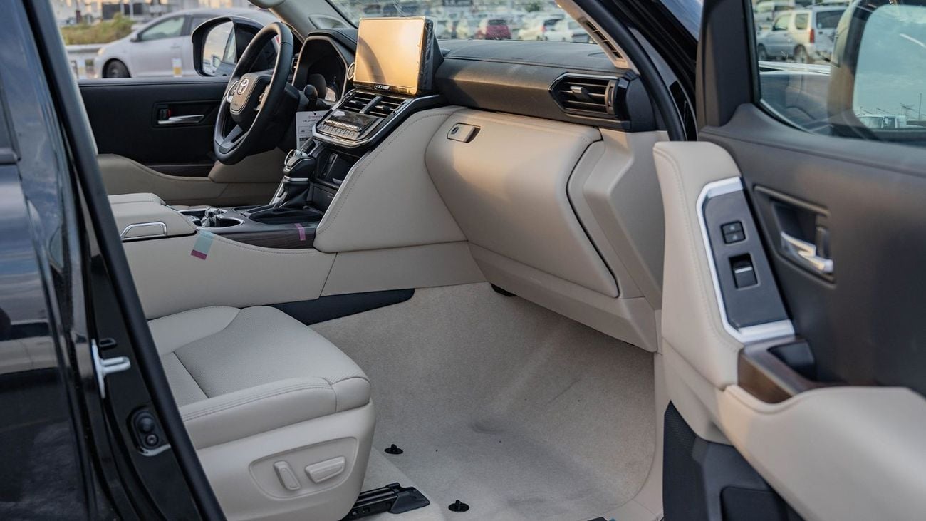 تويوتا لاند كروزر 2025 Toyota Land Cruiser 300 GXR AEROS 3.5L Twin Turbo AT Petrol