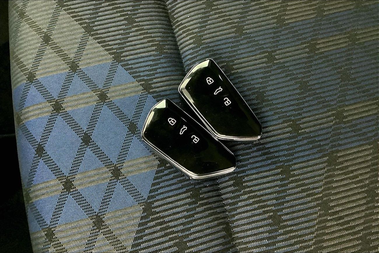 Volkswagen Golf R (Cloth Seats) | Carnival Sale • UP TO AED 20,000 OFF | Guaranteed Warranty | 0 Down Payment