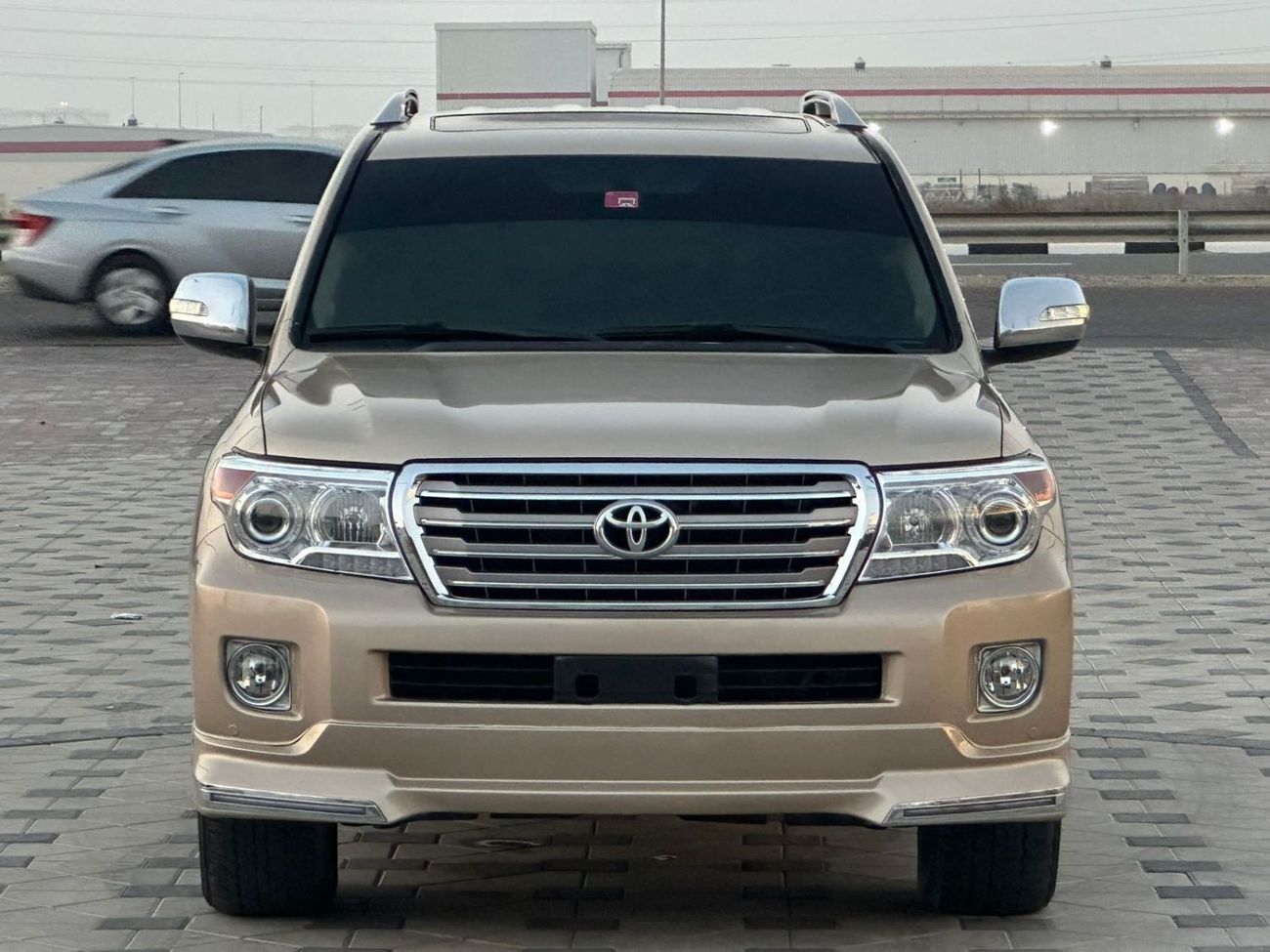 تويوتا لاند كروزر VXRi V8 GCC