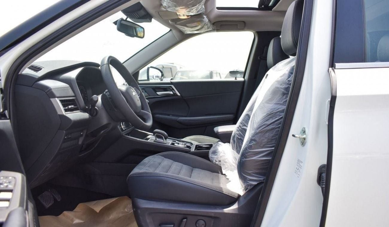 Mitsubishi Outlander Brand New Mitsubishi OutlanderHighLine 2025 Export 2.5L FWD | A/T |White/Black| Petrol | OUTLANDER-H