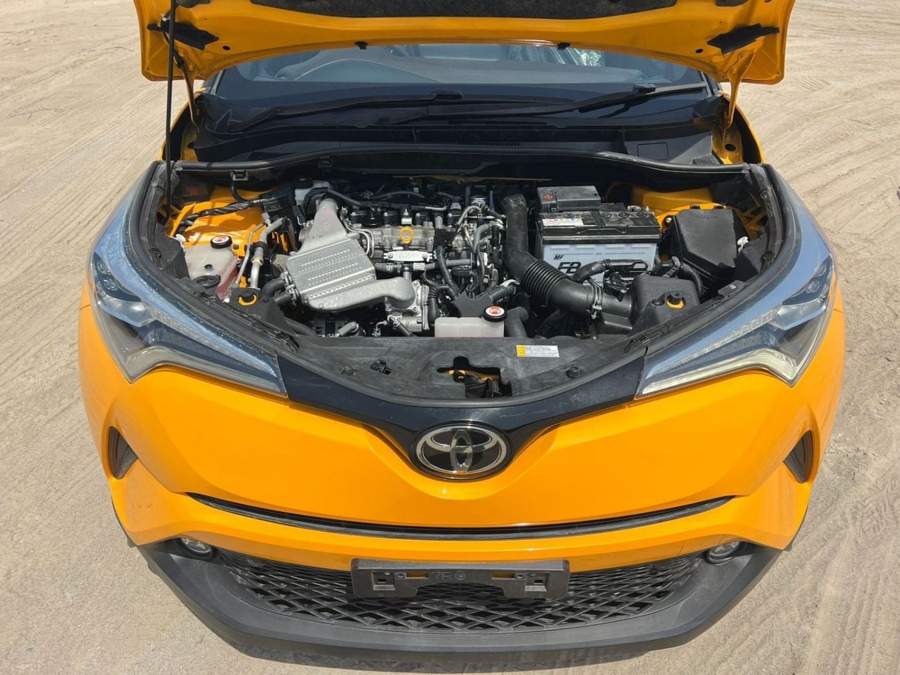 تويوتا CHR Toyota CHR ,1200 CC ,Right Hand Drive ,2017 Model  ,Yellow Color
