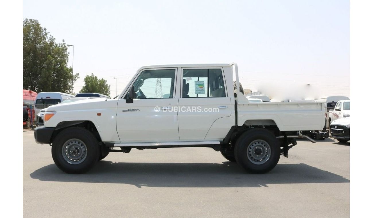 تويوتا لاند كروزر بيك آب 4.5L V8 DIESEL 4X4 2022 | SNORKEL | TRACTION CONTROL