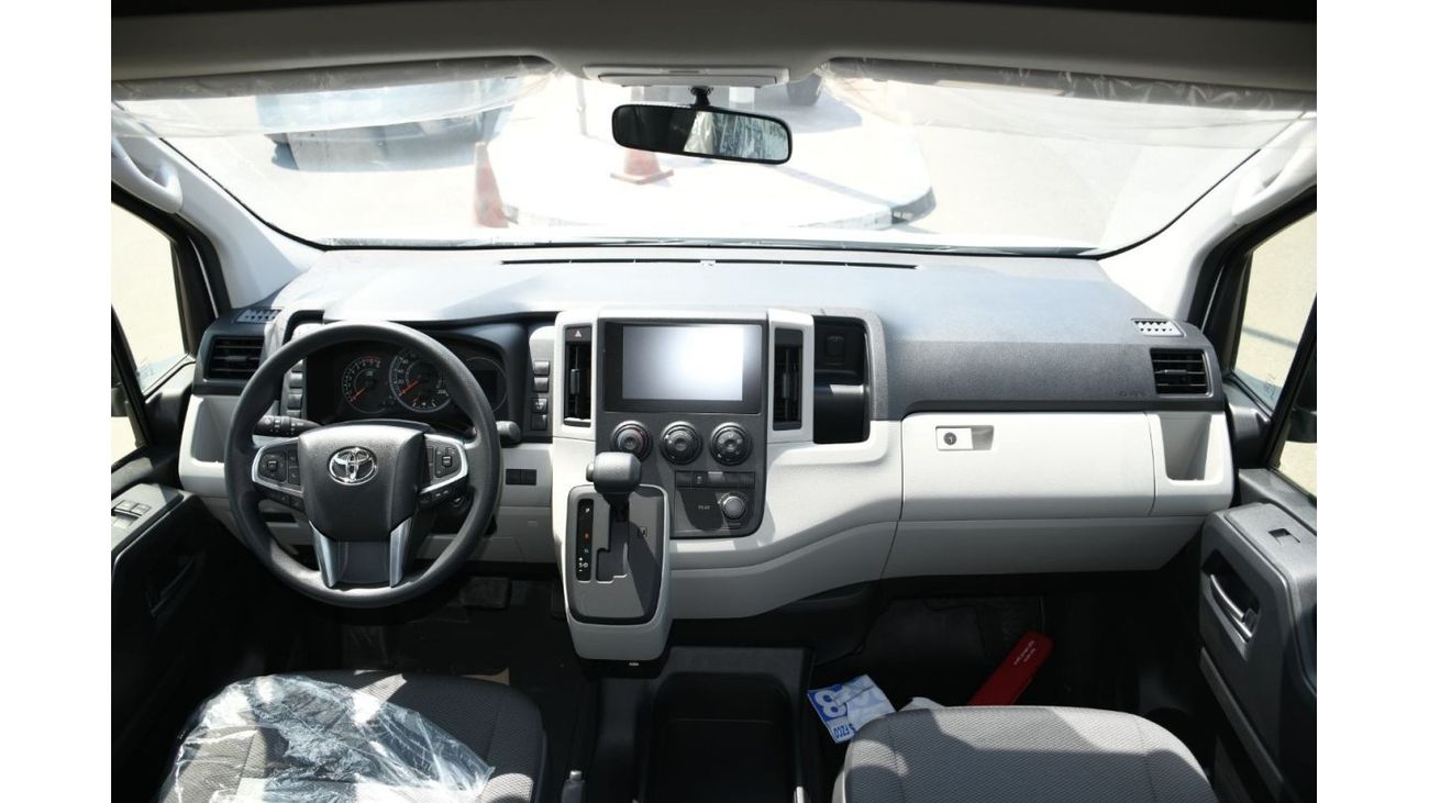 Toyota Hiace 3.5L AUTOMATIC 3 Point  Seats Belt