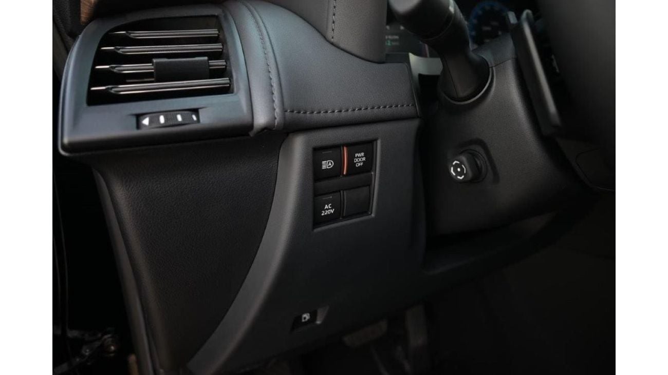 Toyota Alphard HYBRID 2.5L E-4WD 7-SEATER AUTOMATIC