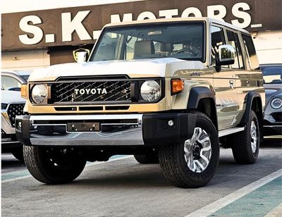 Toyota Land Cruiser 70 LC76 LX HARDTOP 5DOOR || 2.8L DIESEL V4 M/T 4WD | REAR CAMERA | OVER FENDER | FABRIC SEATS (CODE # H
