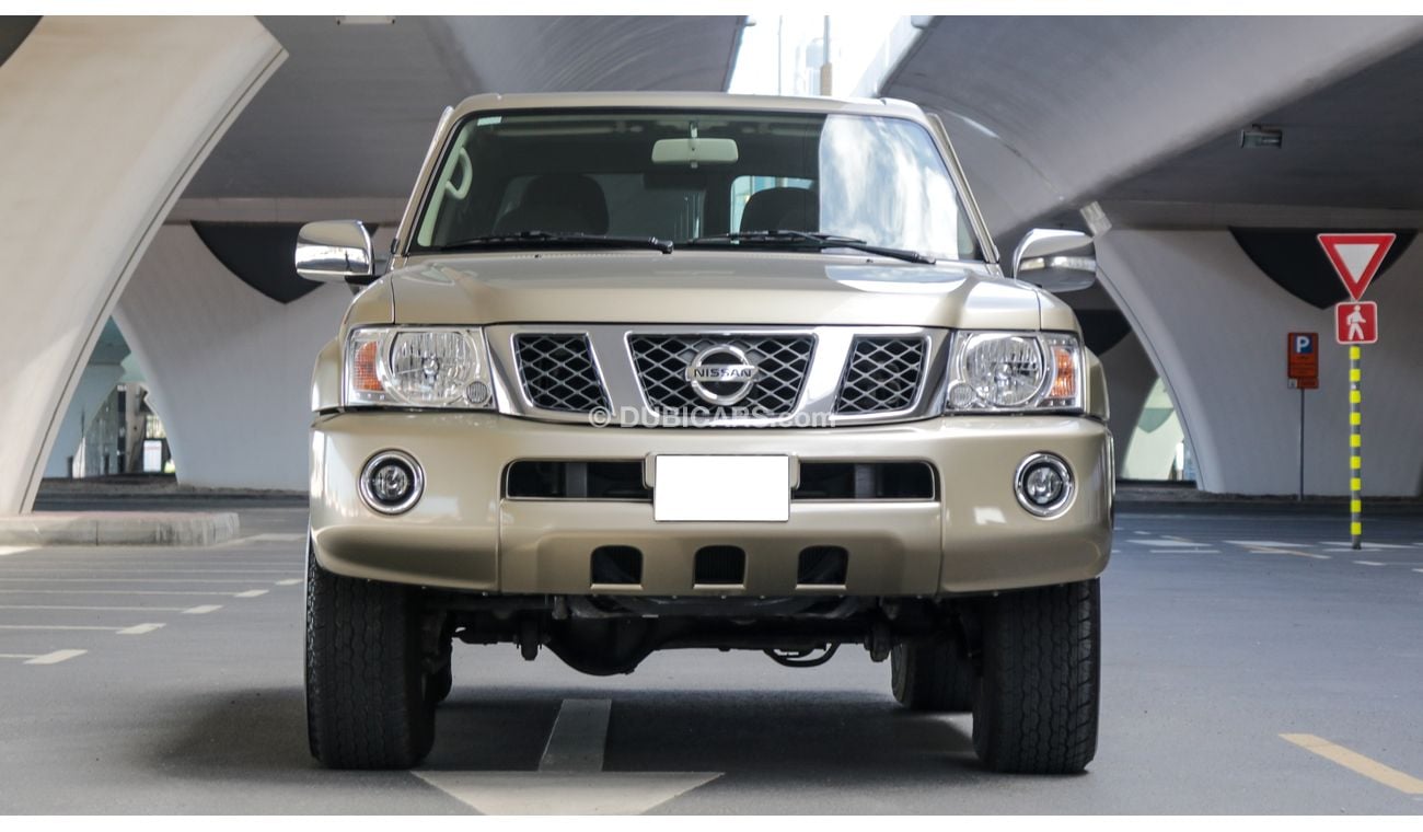 Nissan Patrol Safari M/T, 4.8 L 3-Doors