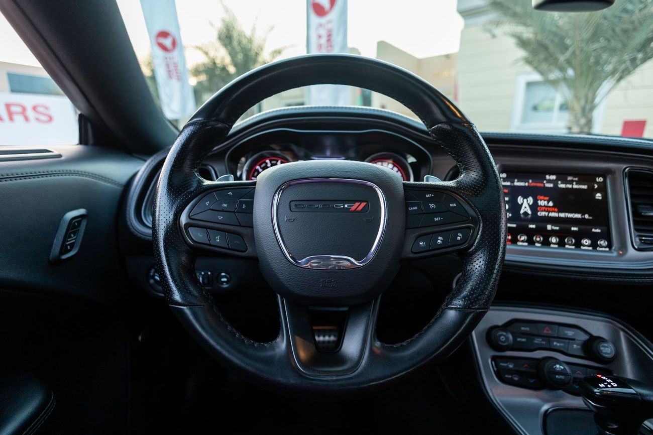 Dodge Challenger R/T 5.7L (375 HP)