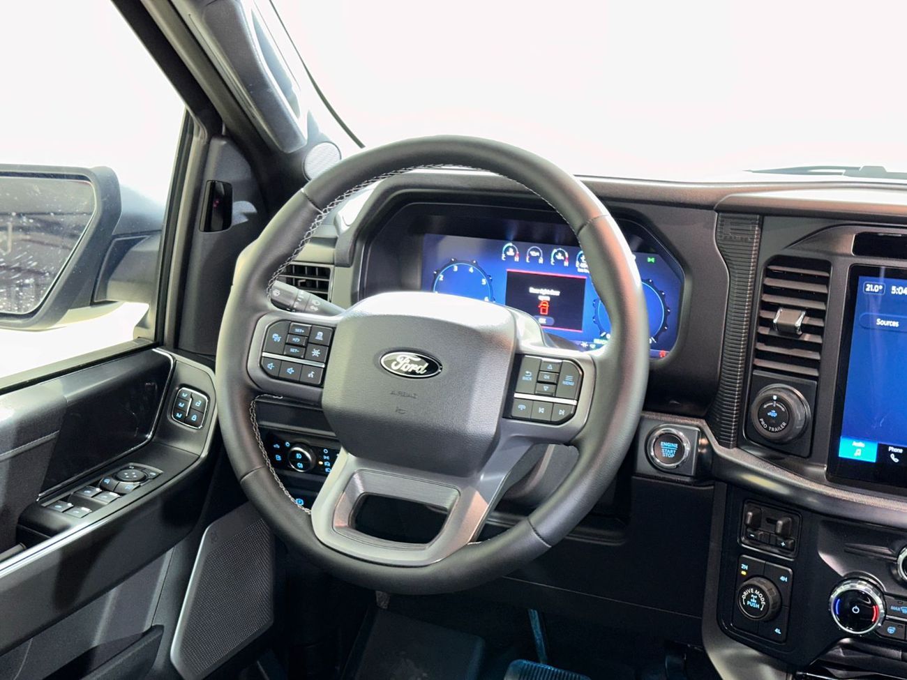 فورد F 150 LARIAT CREW CAB 1525H F150 CREW 502A 145'' 3.5L HEV AT ACTIVEX
