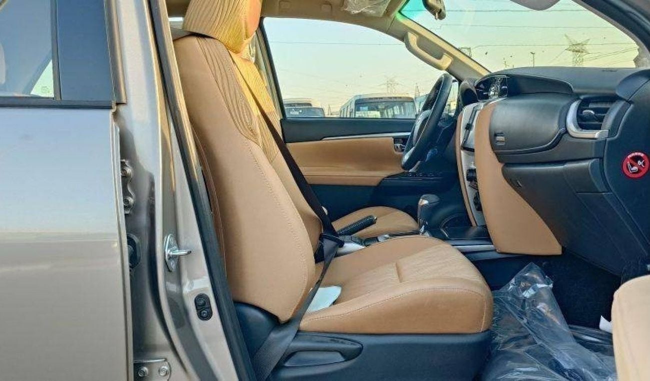 تويوتا فورتونر Toyota Fortuner 2.4L diesel AT V4 4WD 2025