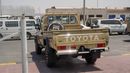 Toyota Land Cruiser Pick Up LX 4.0L V6 Single Cabin A/T