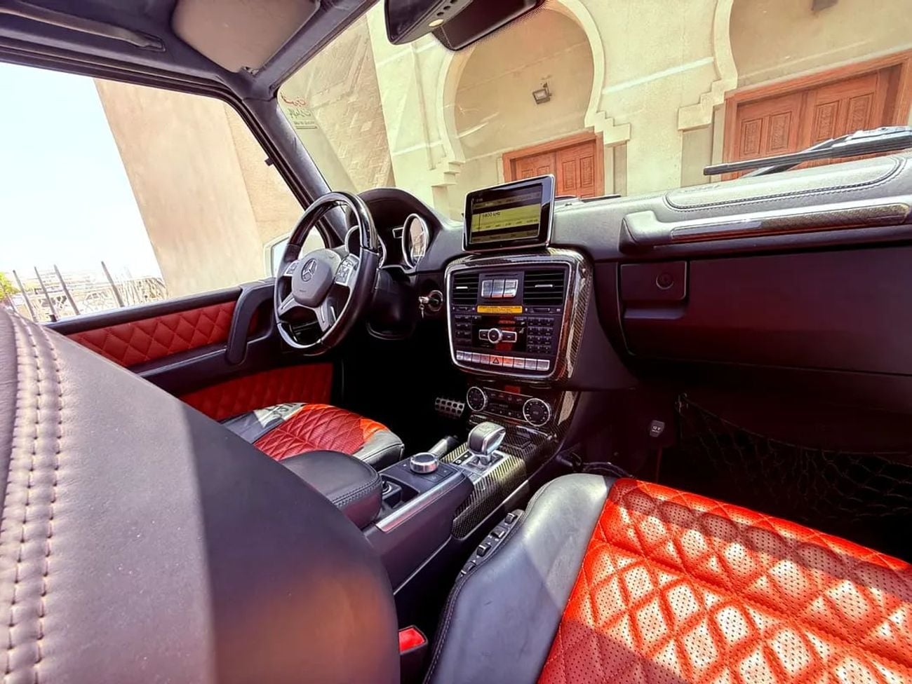 Mercedes Benz G63 AMG No accident no paint very clean without any issues
