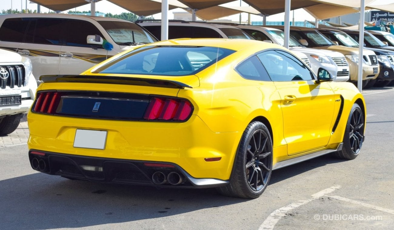 Ford Mustang Shelby GT 350