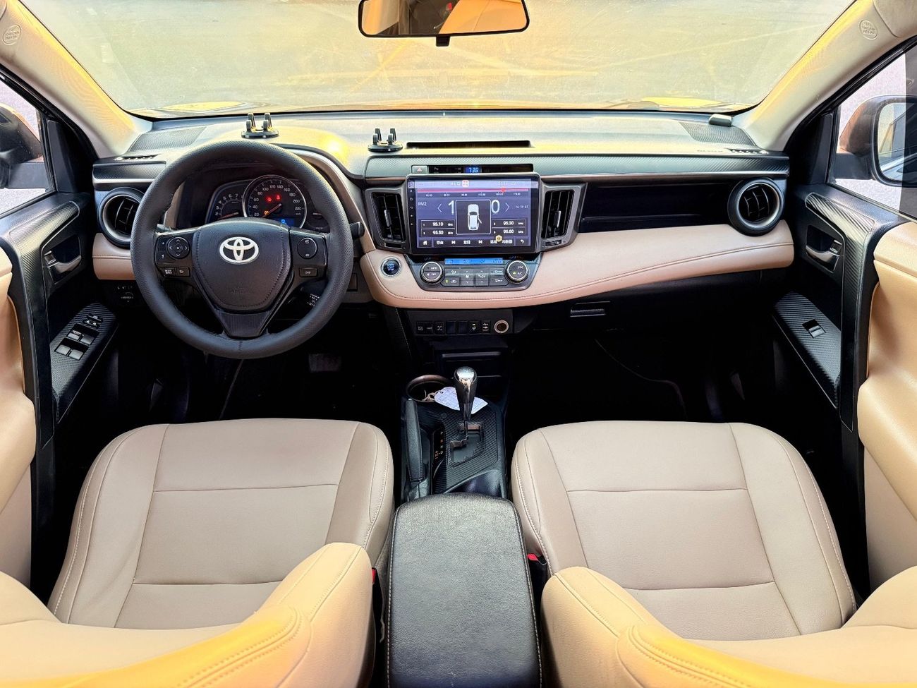 Toyota RAV4 Full option Sunroof, leather seats