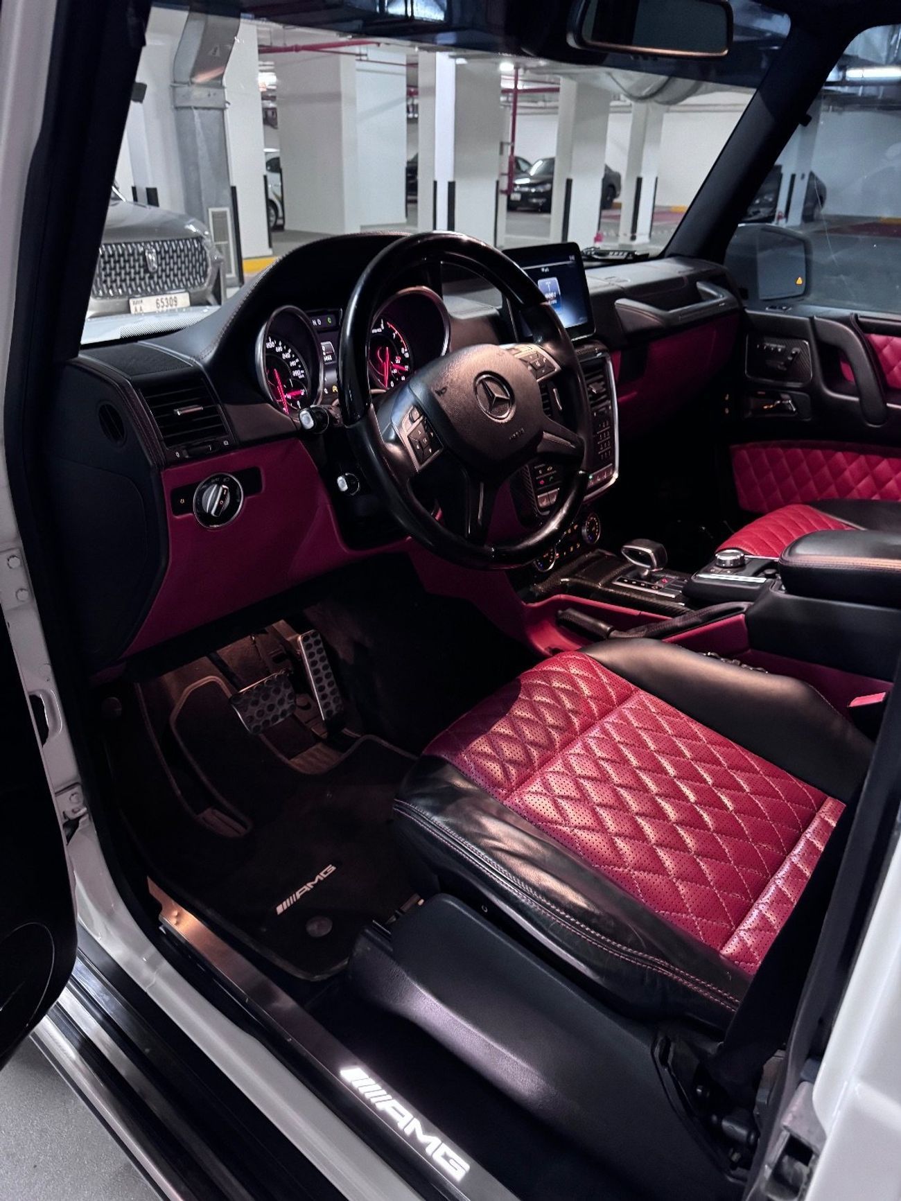 Mercedes-Benz G 63 AMG Std 5.5L