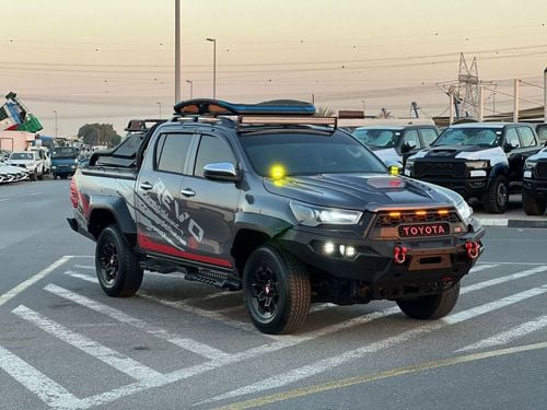 تويوتا هيلوكس ADVENTURE 2021 toyota hilux - off road package - full option - BullBar 2.7L V4 - AWD 4x4 -