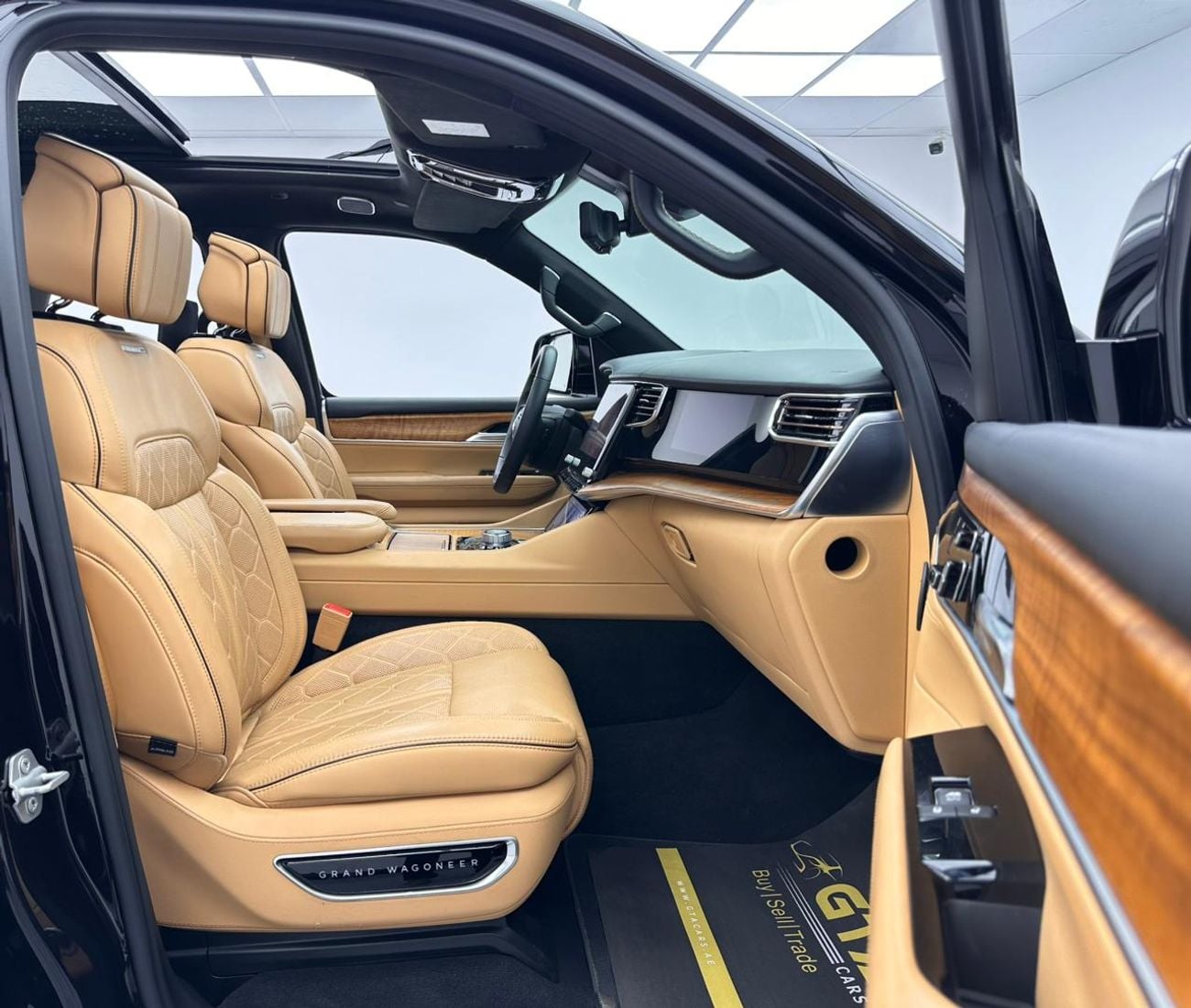 جيب واجونير 2023 Jeep Grand Wagoneer Series 3, 07/2028 Jeep Warranty, Jeep Full Service History, GCC