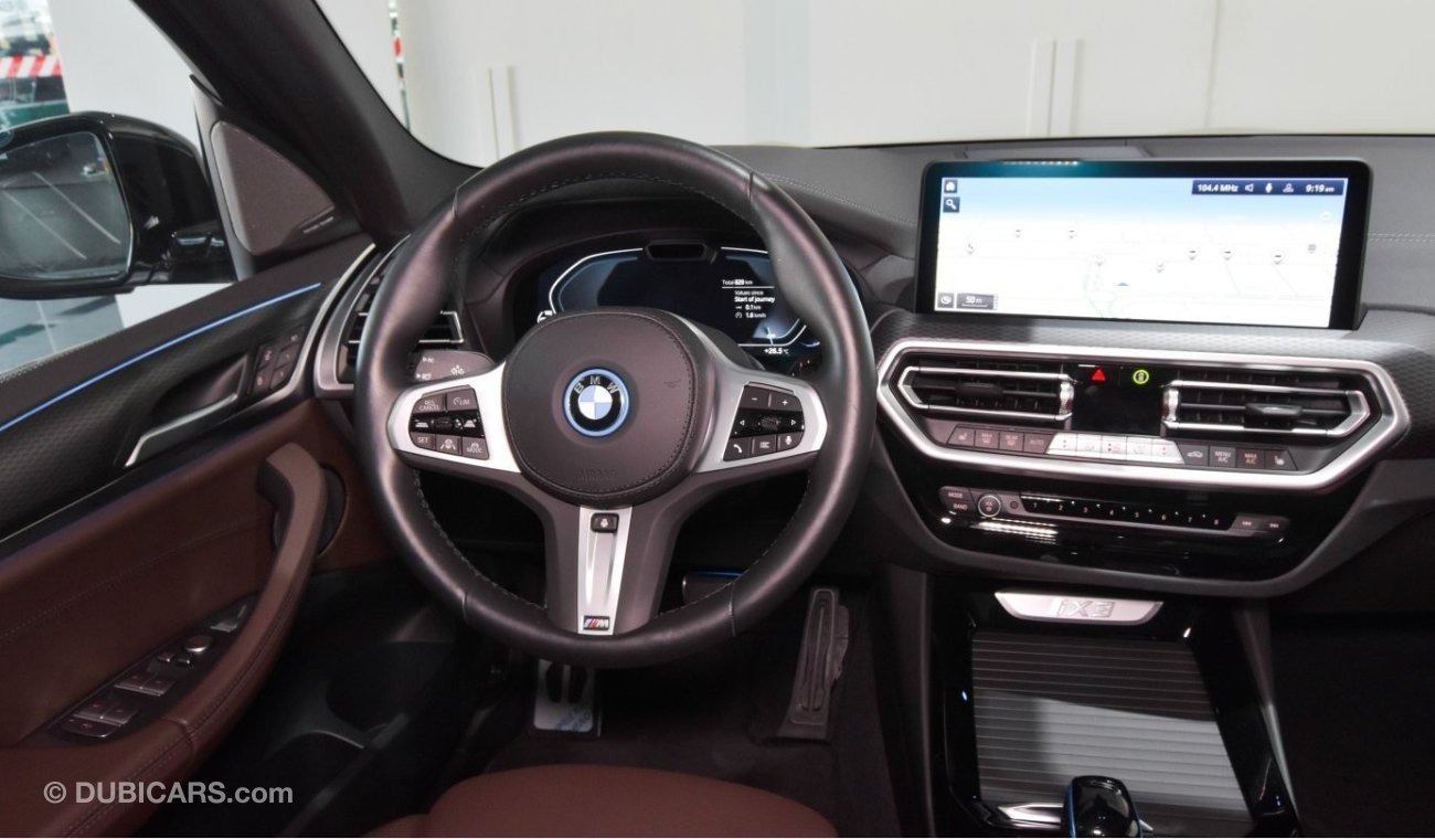 BMW iX3