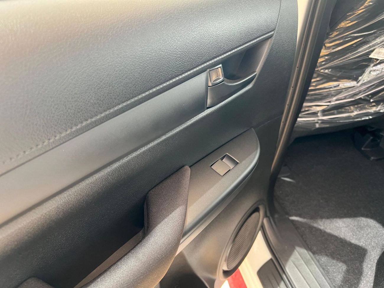 تويوتا هيلوكس TOYOTA HILUX 2.4L - 2WD - MODEL 2025