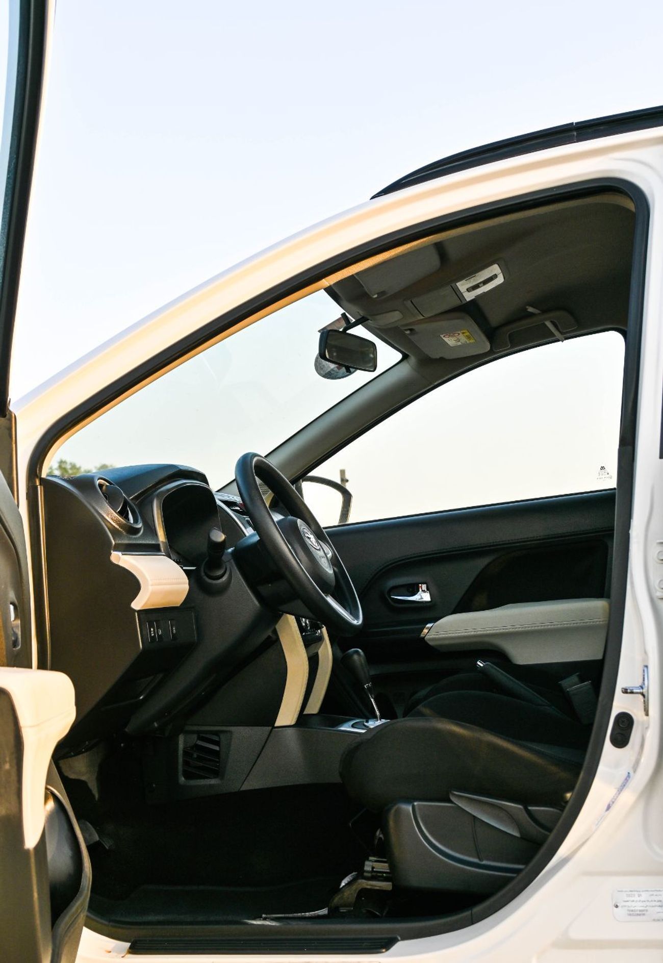 Toyota Rush TOYOTA RUSH 2023 _GCC _ EX _ IN EXCELLENT CONDITION