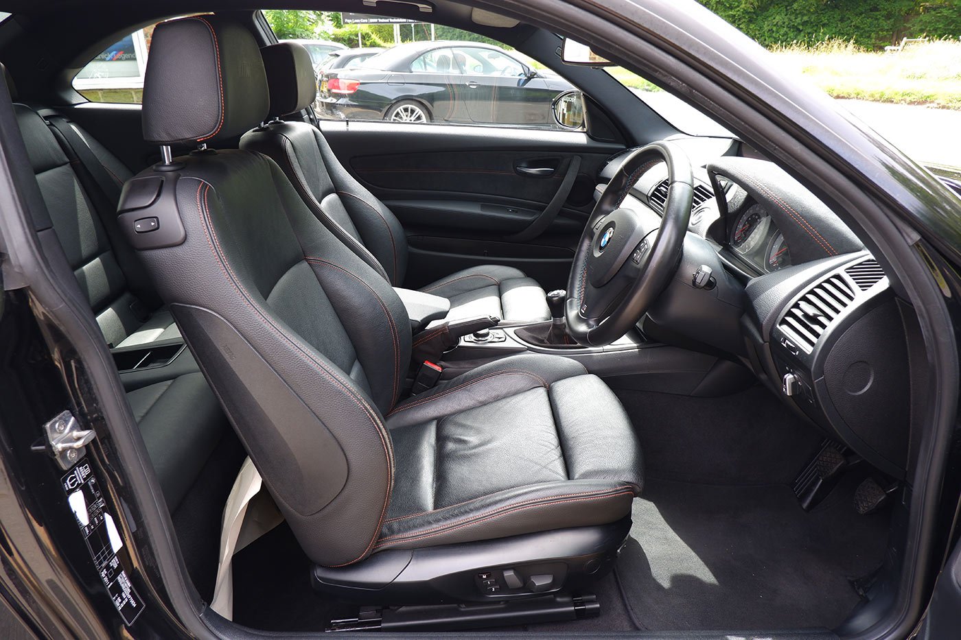 BMW 1M interior - Seats