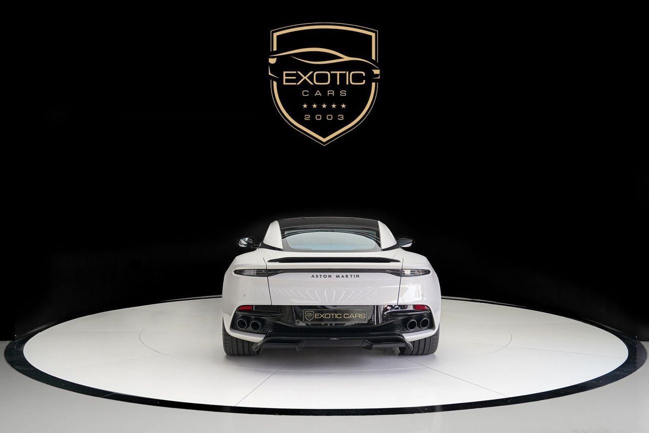 أستون مارتن DBS Superleggera 5.2L