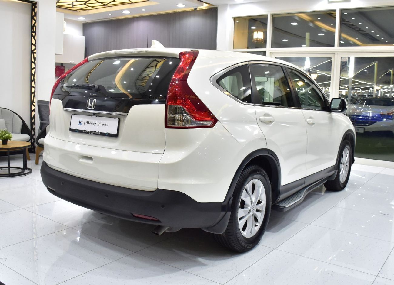 Honda CR-V LX EXCELLENT DEAL for our Honda CR-V ( 2013 Model ) in White Color GCC Specs