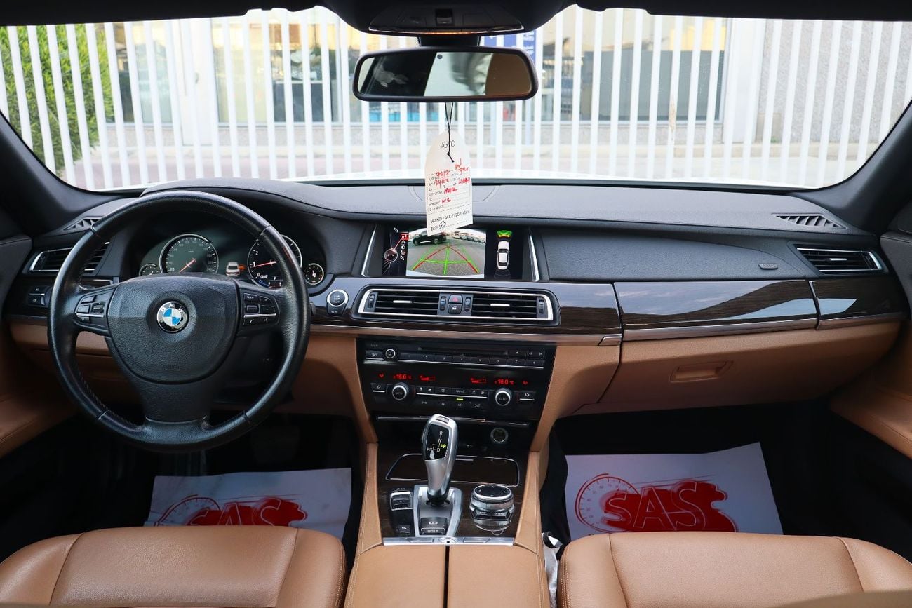 بي أم دبليو 740Li EXECUTIVE