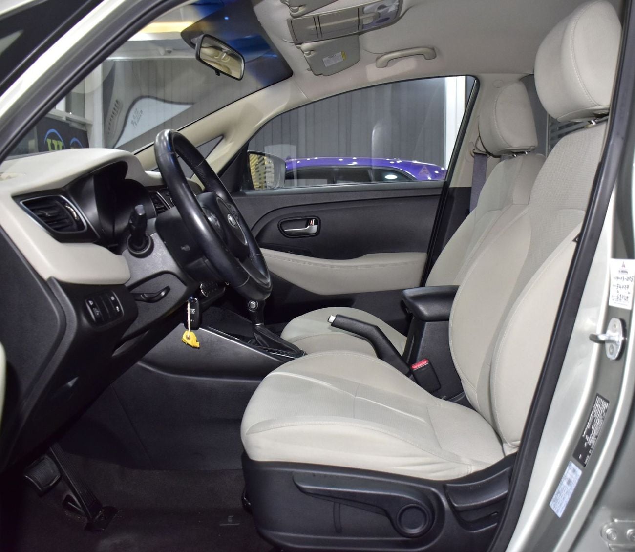 كيا كارينس EXCELLENT DEAL for our KIA Carens 1.6L ( 2017 Model ) in Beige Color GCC Specs