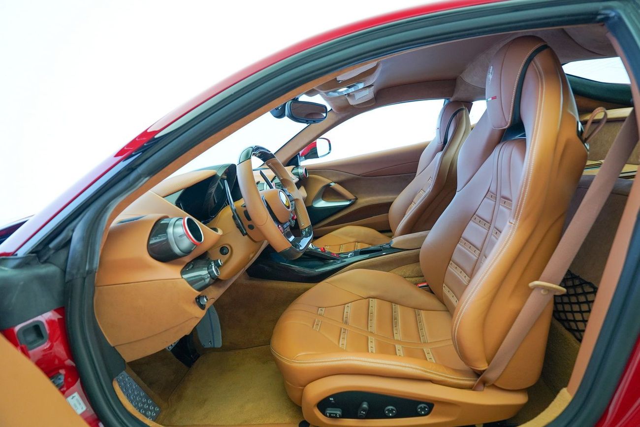 فيراري 812  سوبرفاست