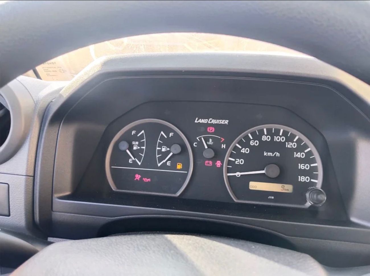 تويوتا لاند كروزر بيك آب SC 4.0L LAND CRUISER LC79 SC 4.2L DIESEL 2025