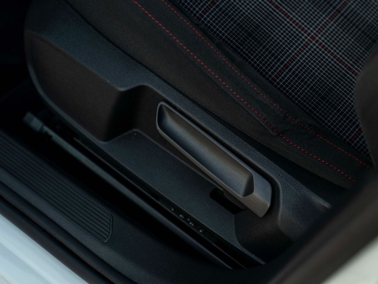 Volkswagen Golf GTI Sport 2.0T