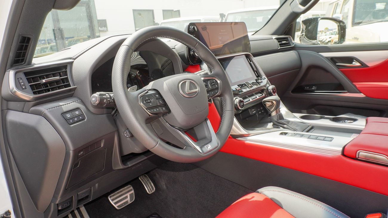 Lexus LX 600 FSport 3.5L V6  5 Seats