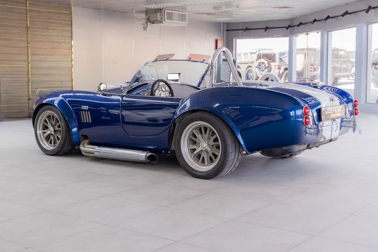 Ford Shelby Cobra 