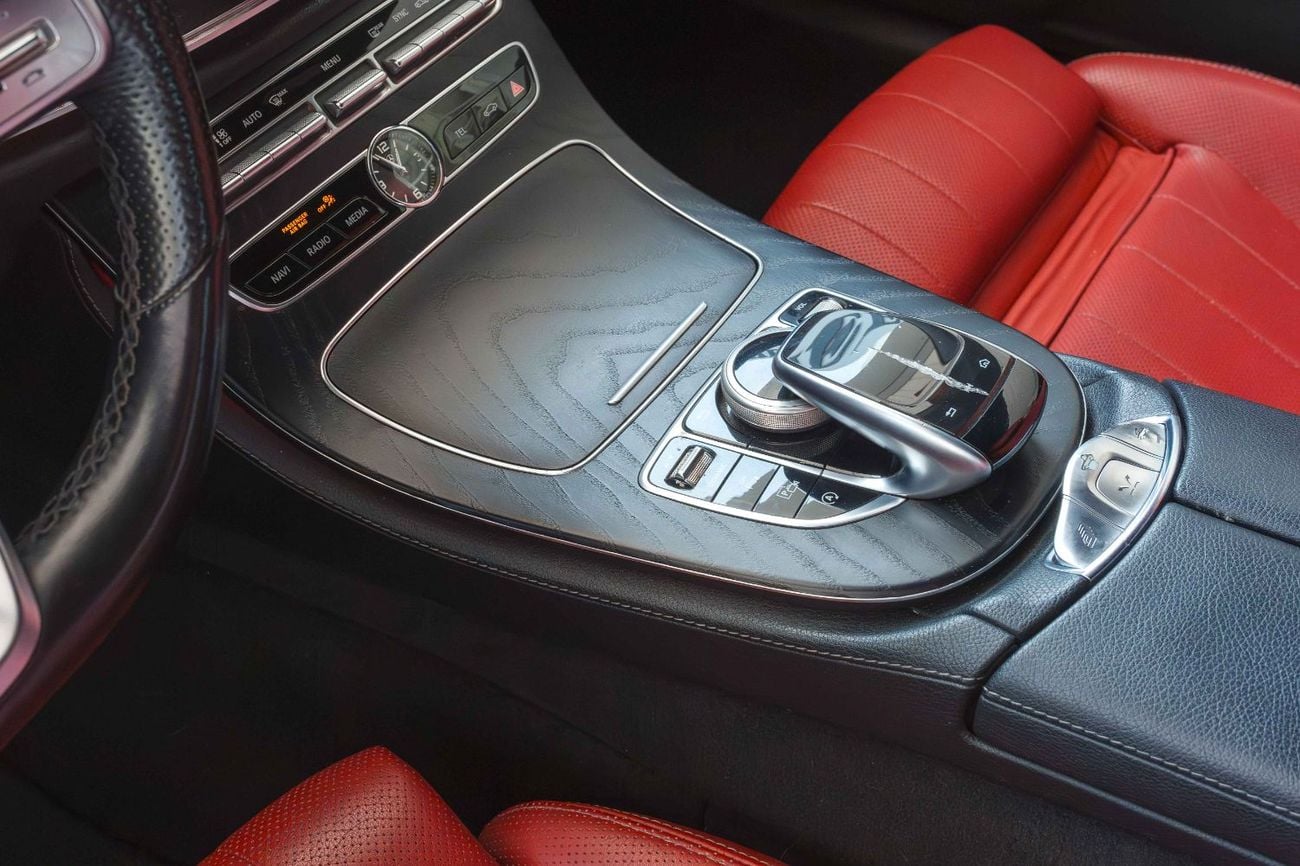 Mercedes-Benz E 450 Std 3.0L