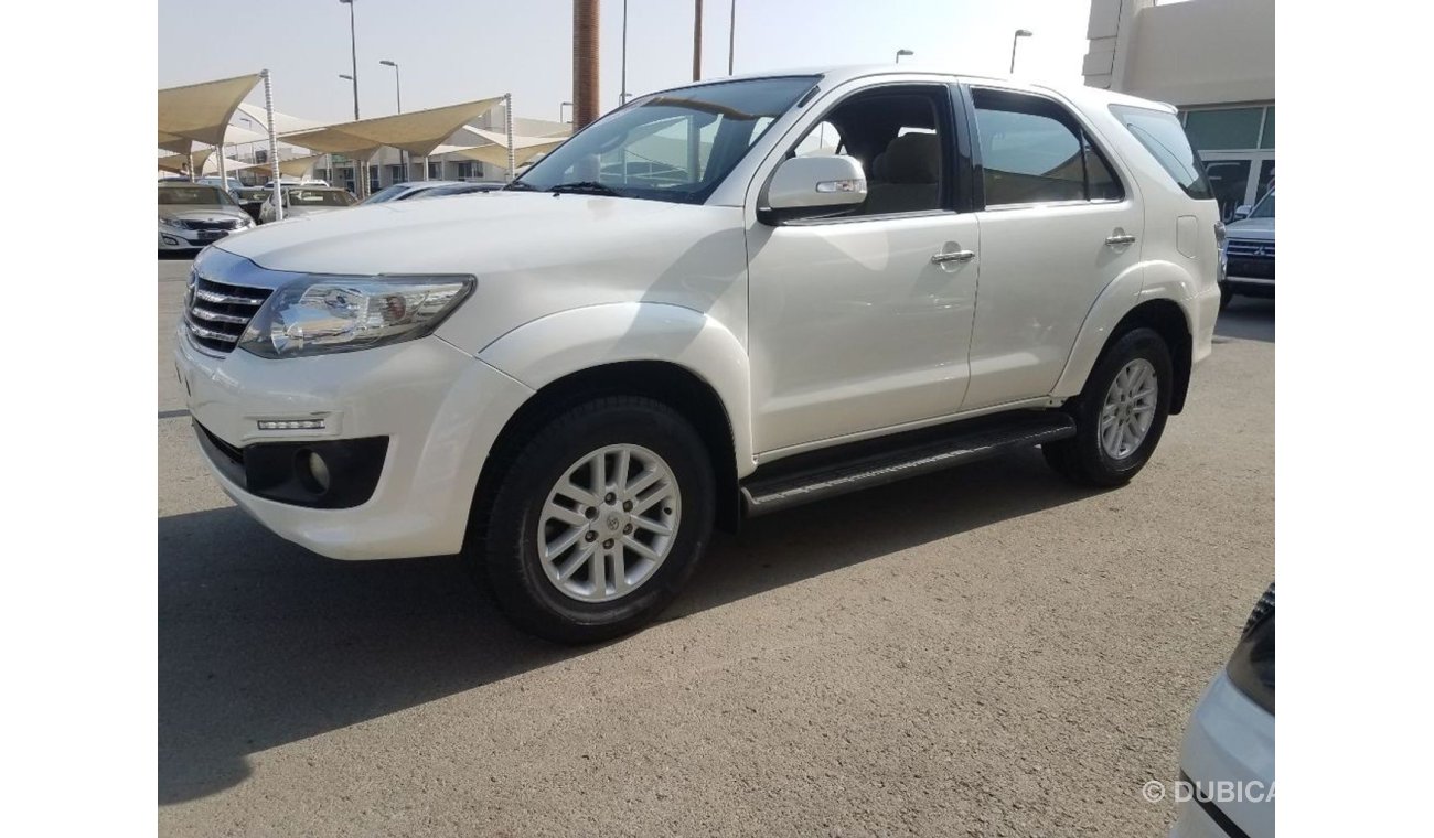 Toyota Fortuner 2015 GCC Exr without accidents without dyeing agency condition