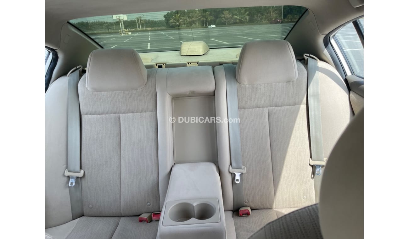 Nissan Altima Nissan Altima model 2012    ( GCC_ SPEC) VERY GOOD CONDITION