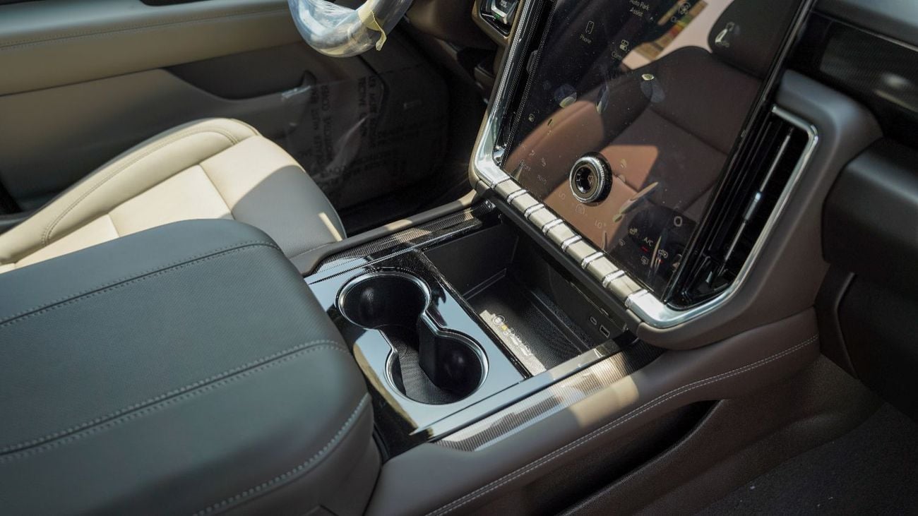 جي أم سي يوكون GMC Yukon Elevation 2025 | 2WD | Sunroof (Export)