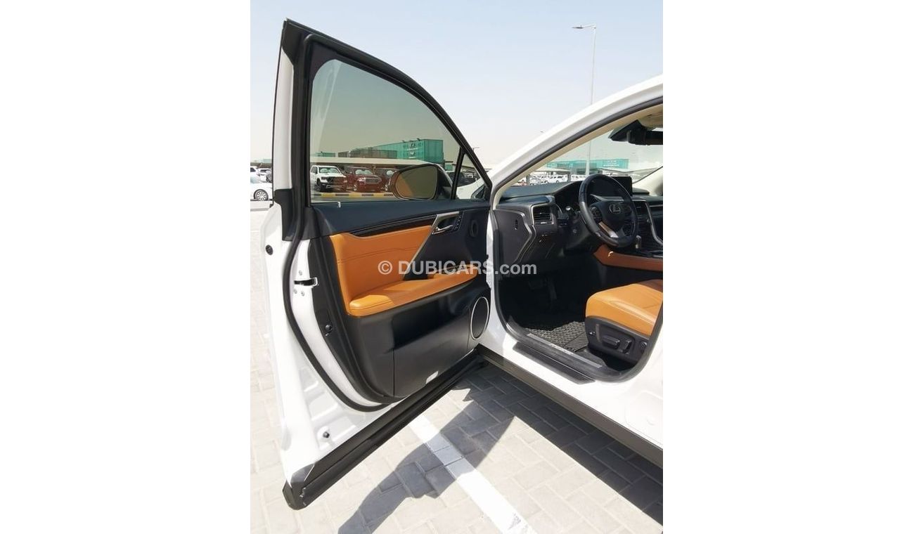 Lexus RX350 Lexus RX350 - White - 2021