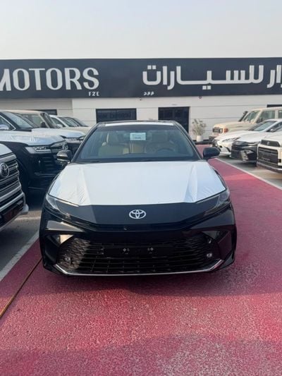 تويوتا كامري GLE HEV