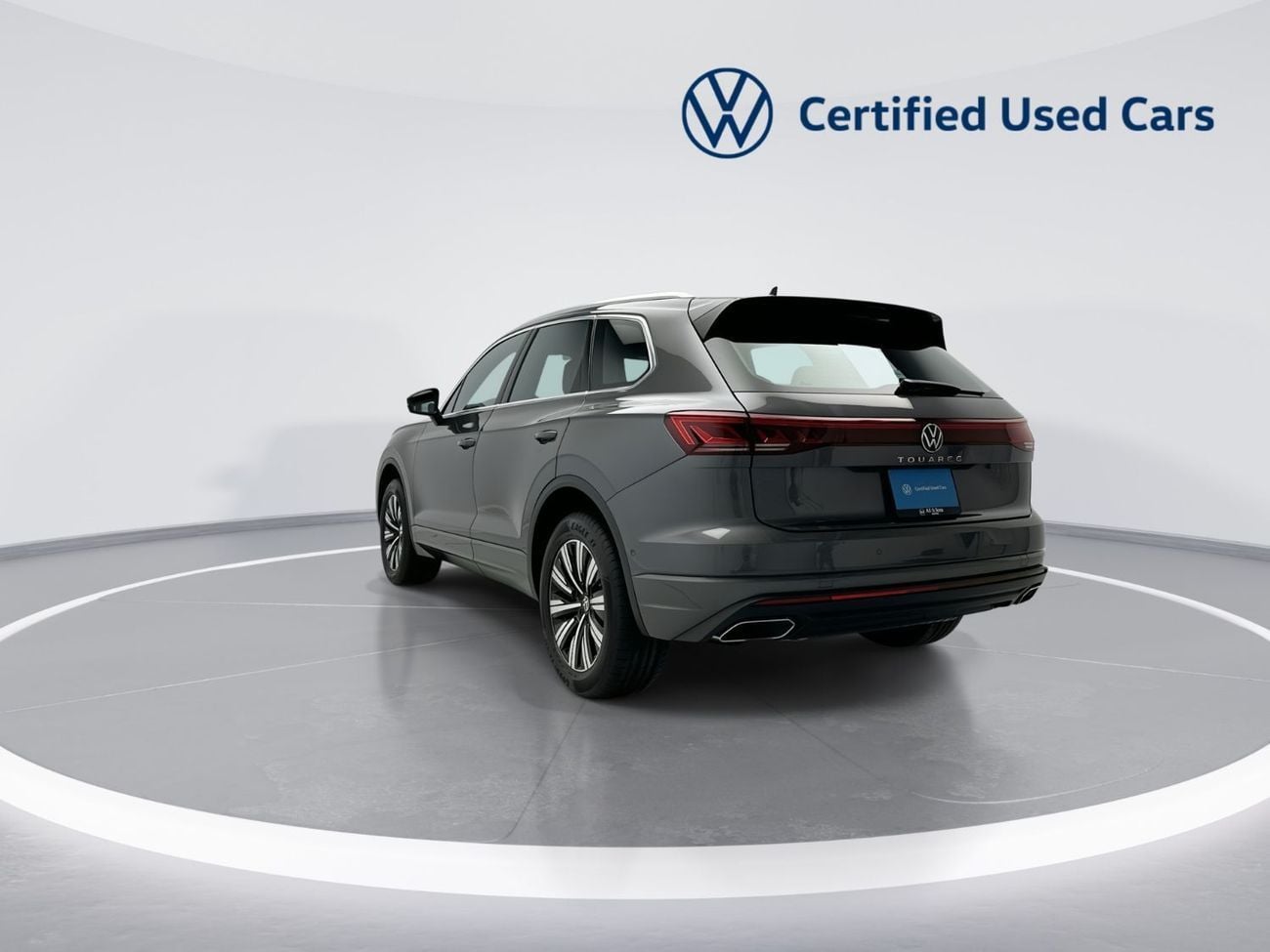 فولكس واجن طوارق 3.0T TL (340 HP) Touareg Elegance (Ref#00269) - 51,100 AED SAVINGS from New Car